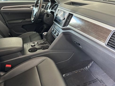 Used 2019 Volkswagen Atlas SE AWD/4WD image 17