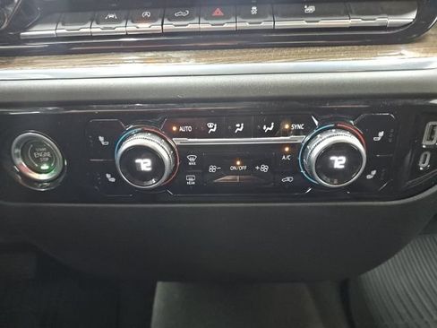 Used 2023 GMC Sierra 1500 Elevation AWD/4WD image 8
