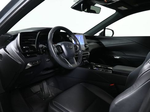 Used 2024 Lexus RX 350 Premium w/ Cold Area Package AWD/4WD image 4