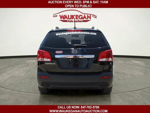 Used 2011 Kia Sorento LX w/ Convenience Pkg AWD/4WD image 6