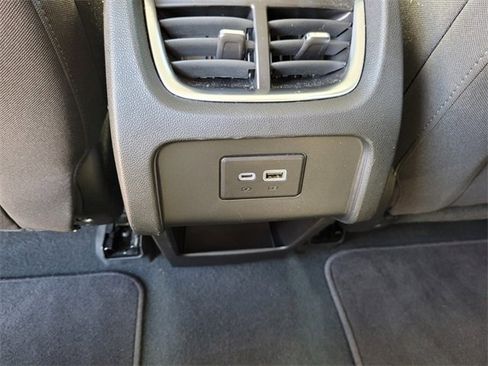 Used 2022 Chevrolet Blazer LT image 15