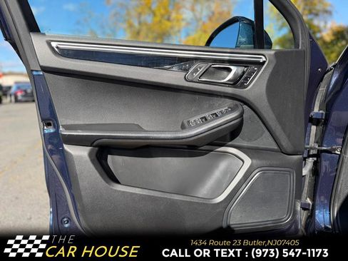 Used 2017 Porsche Macan S image 14