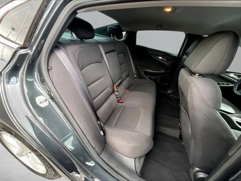 Used 2018 Chevrolet Malibu LS FWD image 28