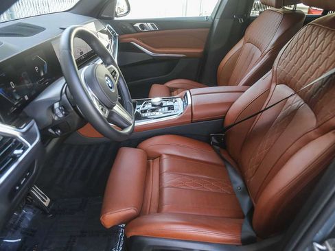 Used 2025 BMW X5 xDrive50e w/ Executive Package image 14