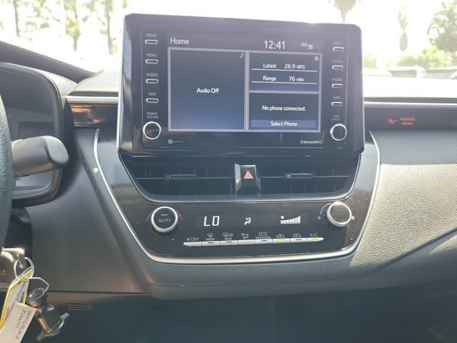 Used 2021 Toyota Corolla LE FWD image 13