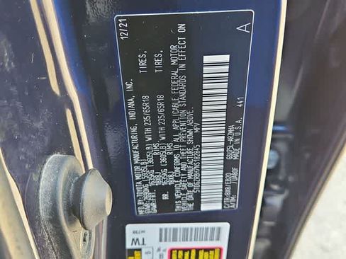 Used 2022 Toyota Highlander XLE AWD/4WD image 31