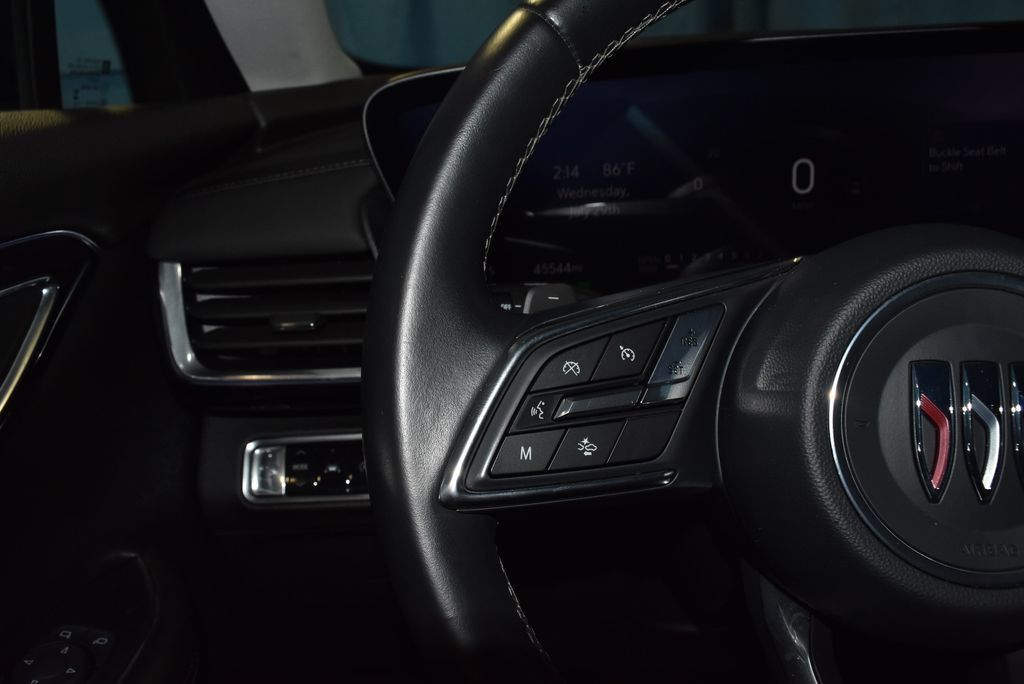 Used 2024 Buick Envision Preferred AWD/4WD image 7