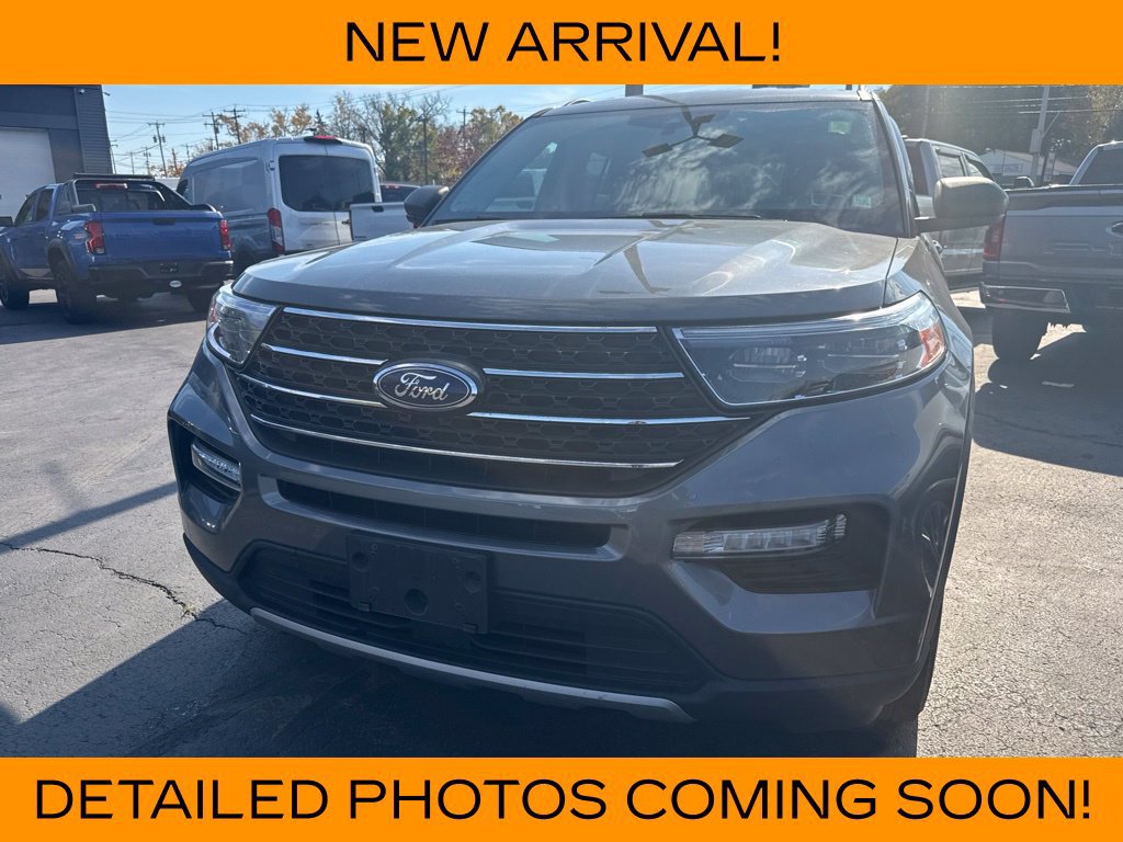 Used 2023 Ford Explorer XLT w/ Equipment Group 202A AWD/4WD image 1