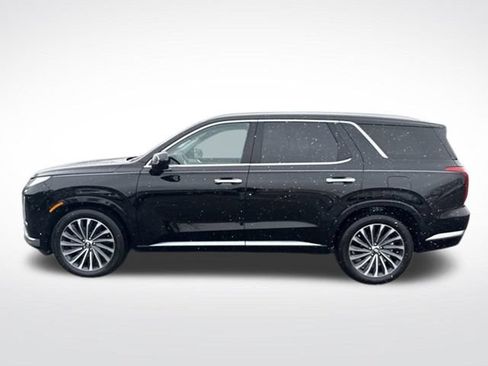 Used 2025 Hyundai Palisade Calligraphy AWD/4WD image 2