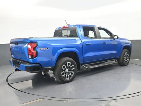 Used 2023 Chevrolet Colorado LT w/ LT Convenience Package II AWD/4WD image 6