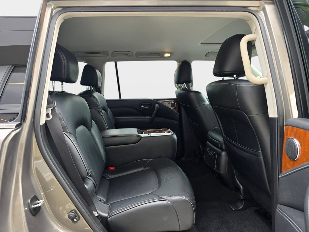 Used 2019 INFINITI QX80 Luxe w/ 22" Wheel Package AWD/4WD image 12