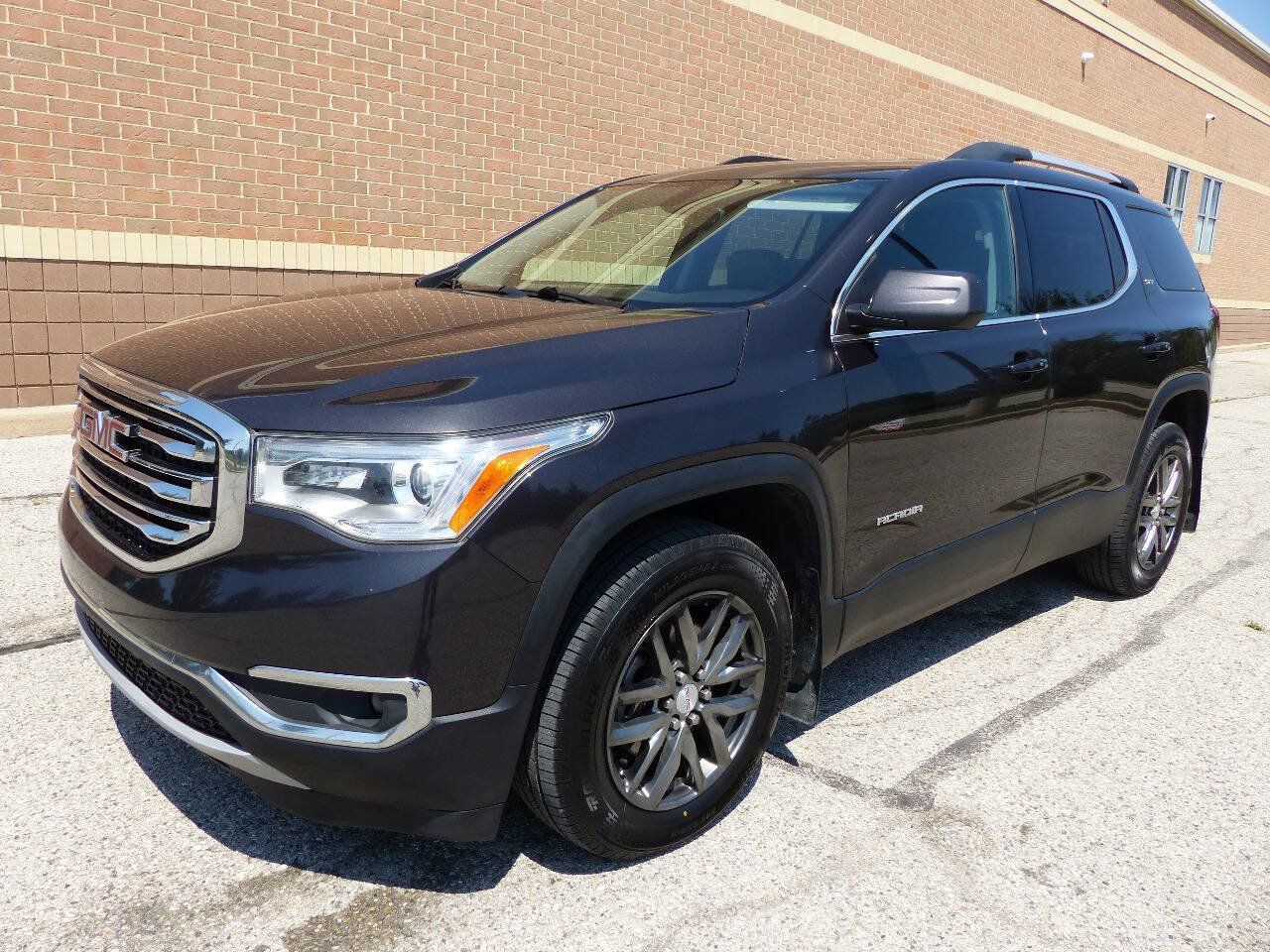 Used 2017 GMC Acadia SLT AWD/4WD image 5