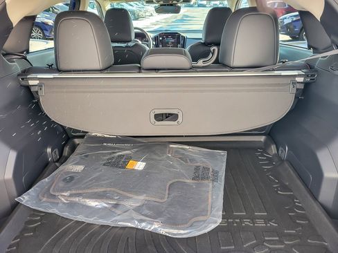 Certified 2025 Subaru Crosstrek 2.5i Limited w/ Popular Package #3A image 16