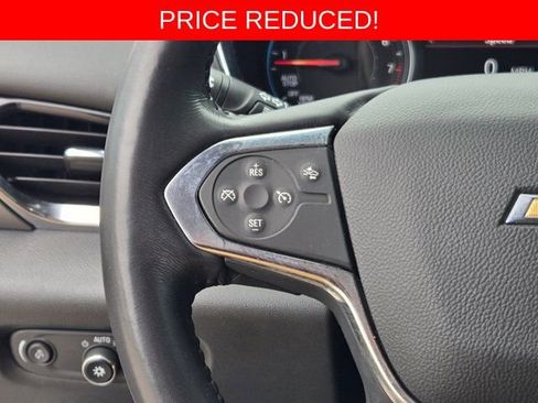 Used 2022 Chevrolet Traverse LT FWD image 29