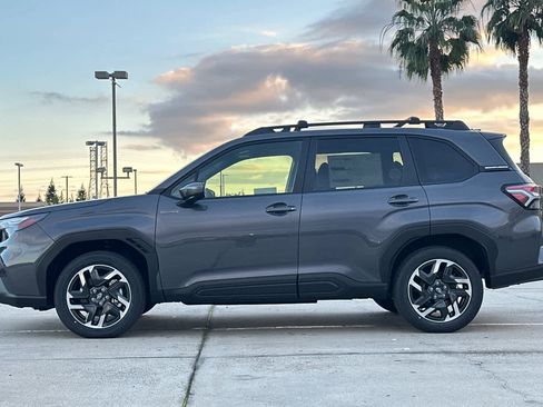 New 2025 Subaru Forester Premium image 6