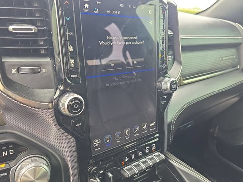 Used 2019 RAM 1500 Limited AWD/4WD image 21