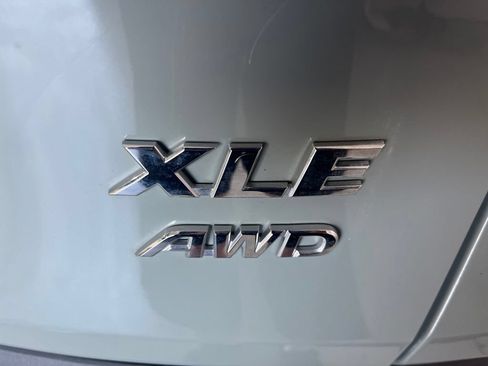 Used 2022 Toyota RAV4 XLE Premium AWD/4WD image 45