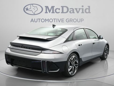 Used 2024 Hyundai Ioniq 6 SEL RWD image 8
