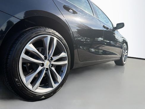 Used 2024 Chevrolet Malibu LT FWD image 14