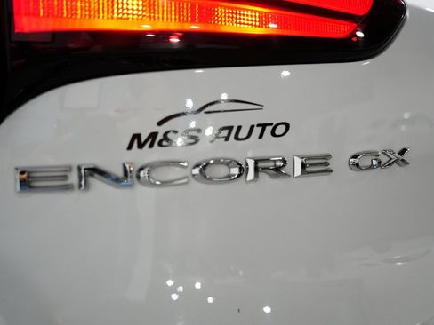 Used 2023 Buick Encore GX Preferred w/ Cold Weather Comfort Package image 12