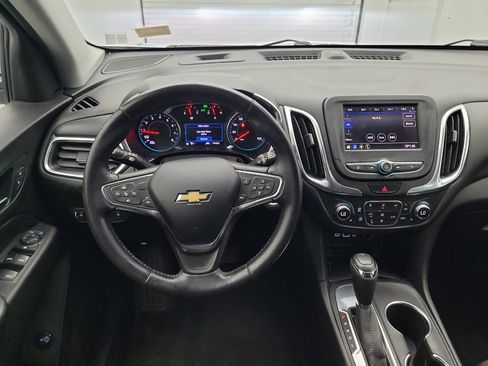 Used 2020 Chevrolet Equinox LT FWD image 22