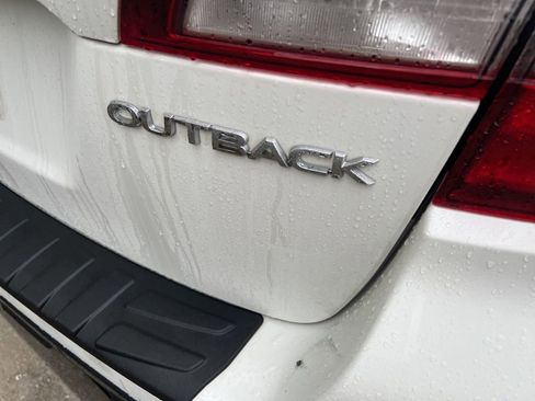 Used 2019 Subaru Outback 2.5i Touring w/ Popular Package #3A AWD/4WD image 6