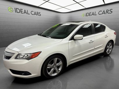 Used 2013 Acura ILX w/ Technology Package