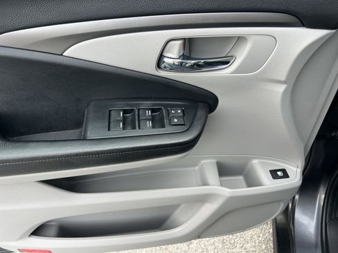 Used 2021 Honda Pilot EX image 15