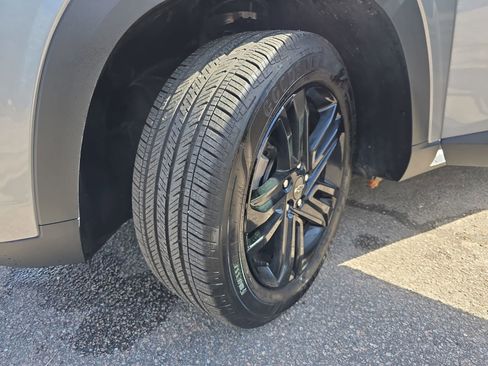 Used 2025 Chevrolet Trax ACTIV w/ Driver Confidence Package image 32