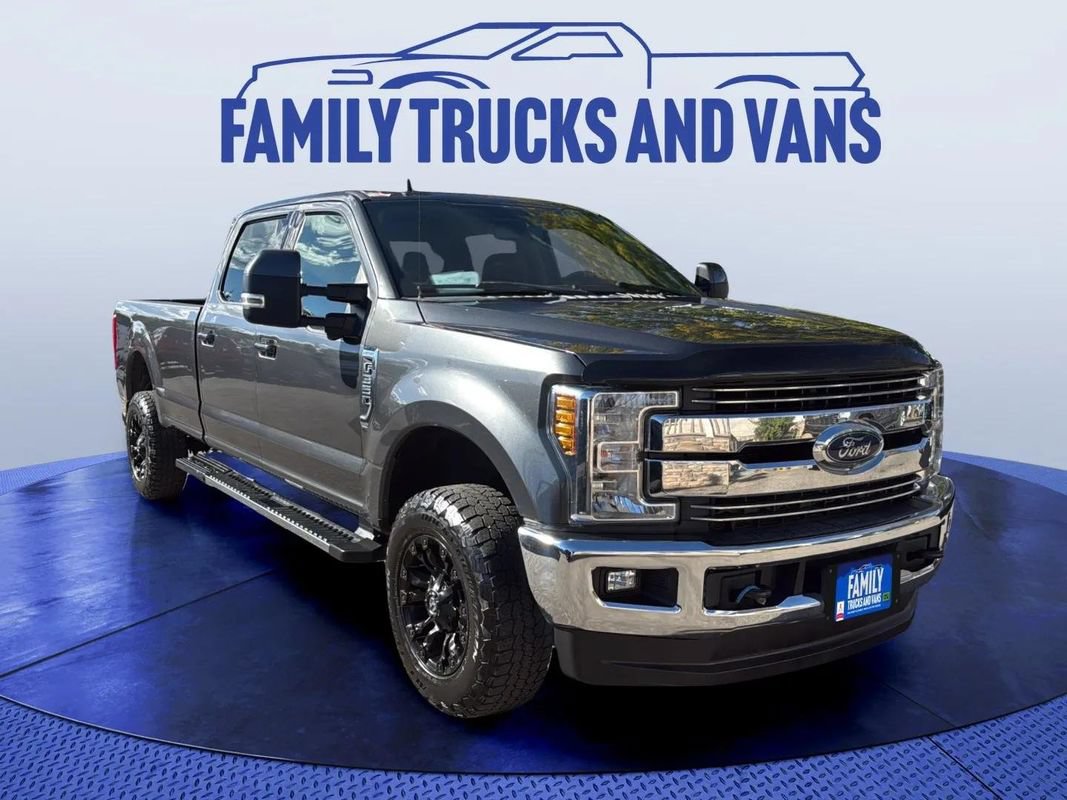 Used 2019 Ford F350 Lariat w/ Lariat Value Package AWD/4WD image 7