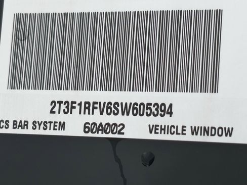 Certified 2025 Toyota RAV4 LE image 31