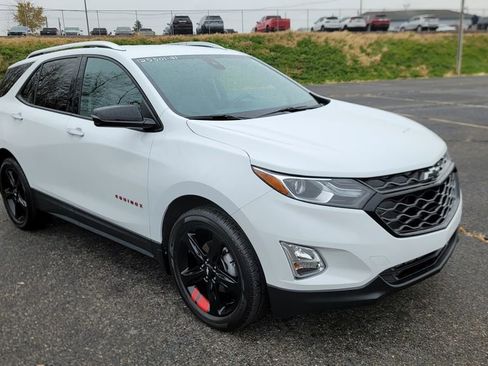 Used 2021 Chevrolet Equinox Premier w/ Redline Edition image 16