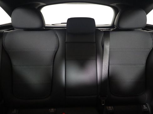 New 2026 Mercedes-Benz GLC 300 image 14