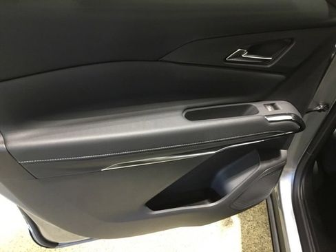 New 2026 Chevrolet Traverse LT w/ LPO, Floor Liner Package image 46