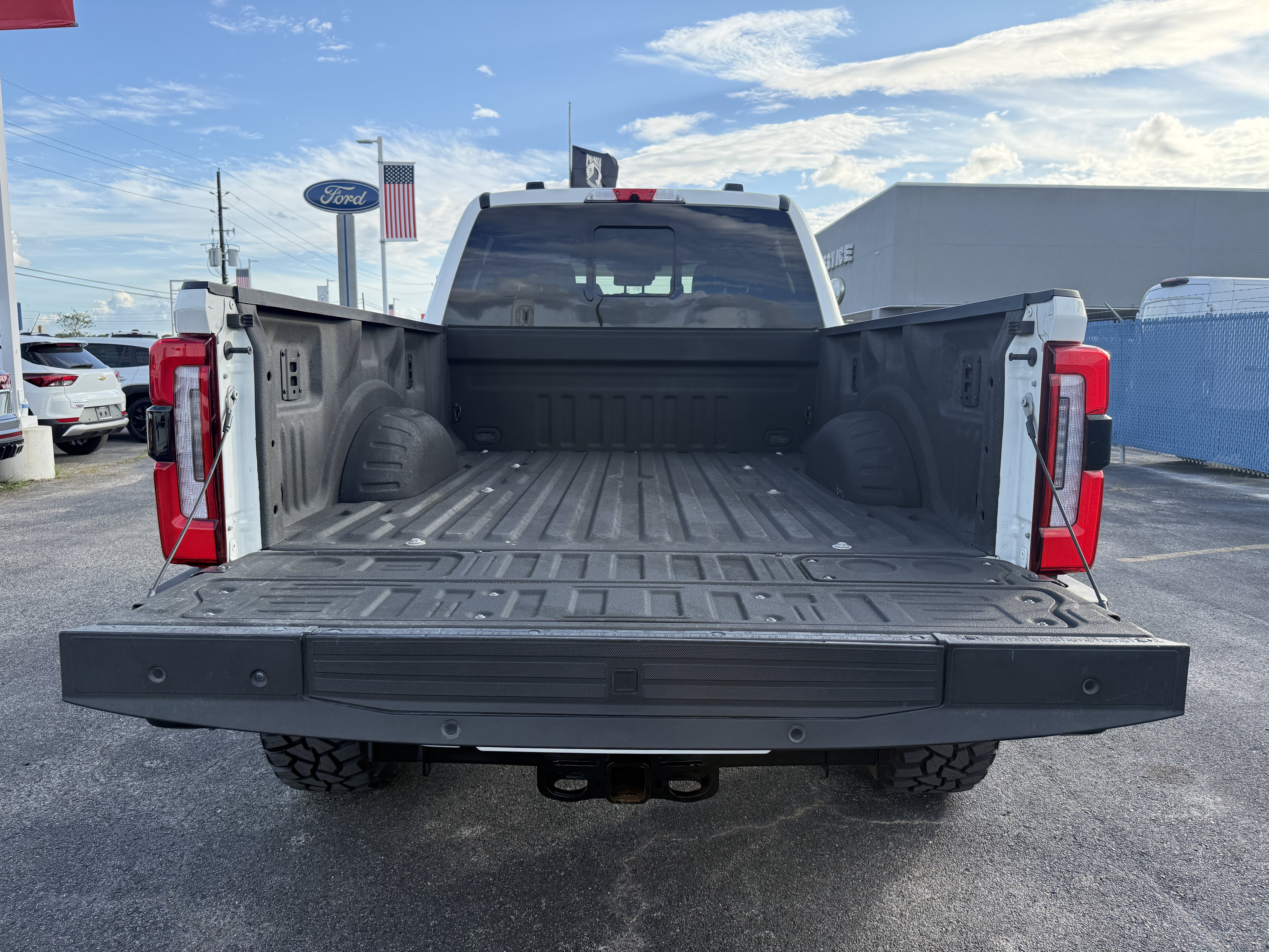 Used 2024 Ford F250 Platinum AWD/4WD image 5