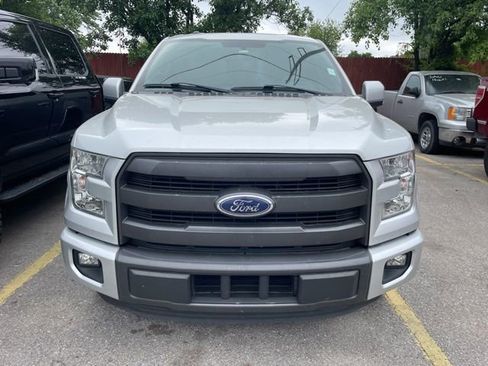 Used 2015 Ford F150 Lariat RWD image 3