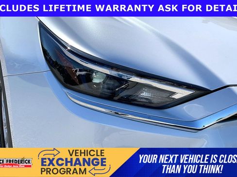 Used 2024 Toyota Grand Highlander AWD image 24