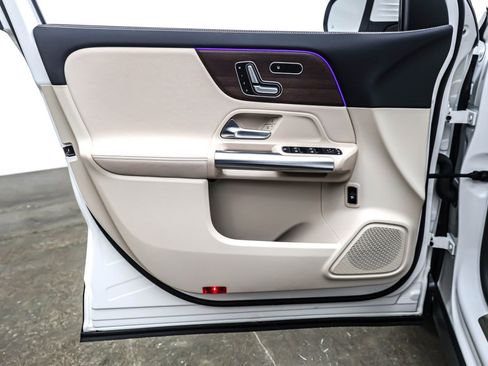 Certified 2023 Mercedes-Benz GLA 250 GLA 250 4MATIC SUV image 23