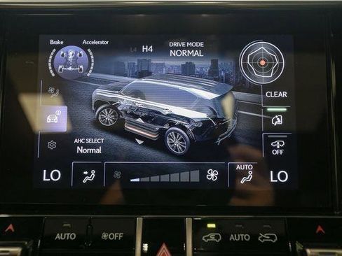 Used 2024 Lexus LX 600 F Sport image 30