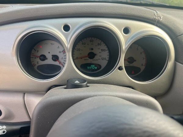 Used 2002 Chrysler PT Cruiser Touring FWD image 9
