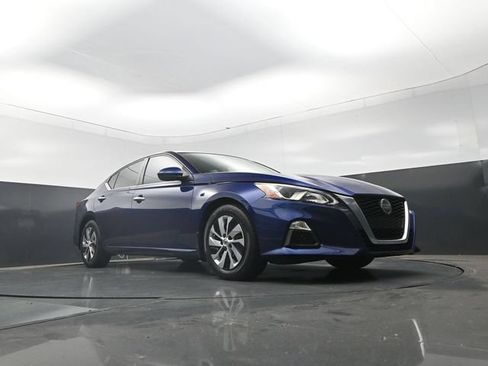 Used 2020 Nissan Altima 2.5 S FWD image 27