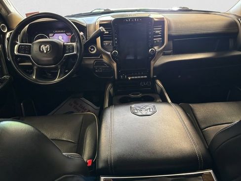Used 2022 RAM 3500 Laramie AWD/4WD image 11