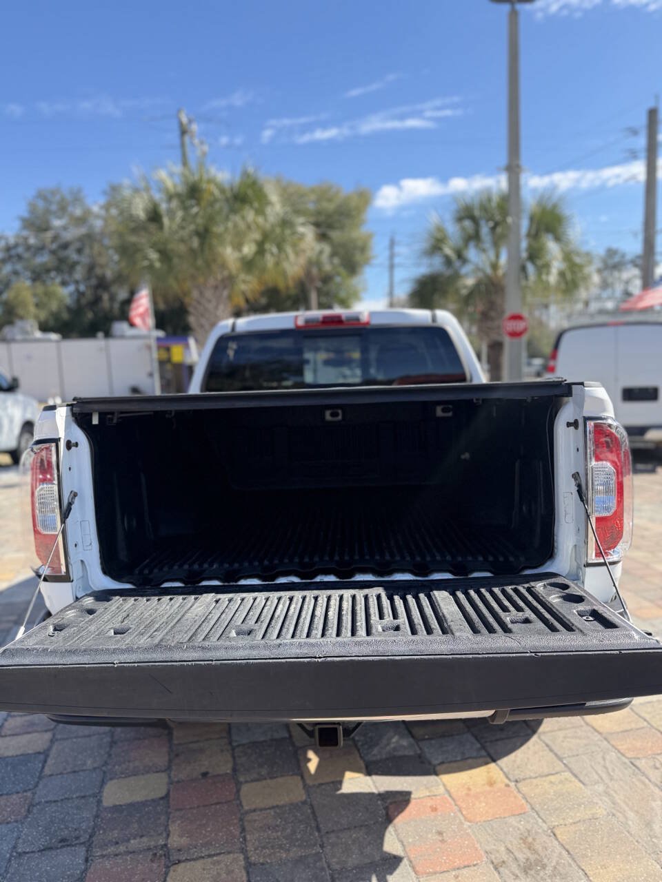 Used 2016 GMC Canyon SLT AWD/4WD image 10