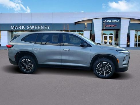 Used 2025 Buick Enclave Sport Touring w/ Power Package image 35