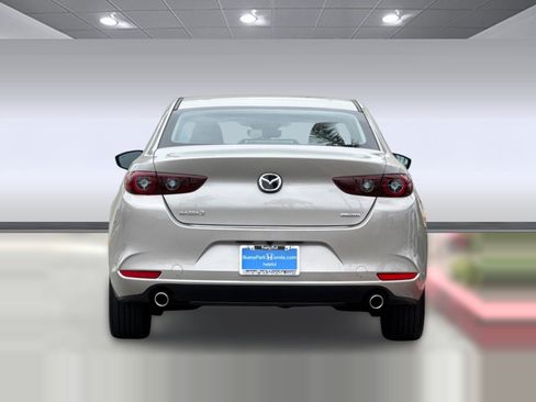Used 2025 MAZDA MAZDA3 s FWD image 10