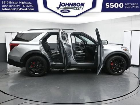 Used 2021 Ford Explorer ST w/ Equipment Group 401A AWD/4WD image 40
