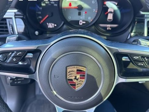 Used 2016 Porsche Macan S image 7