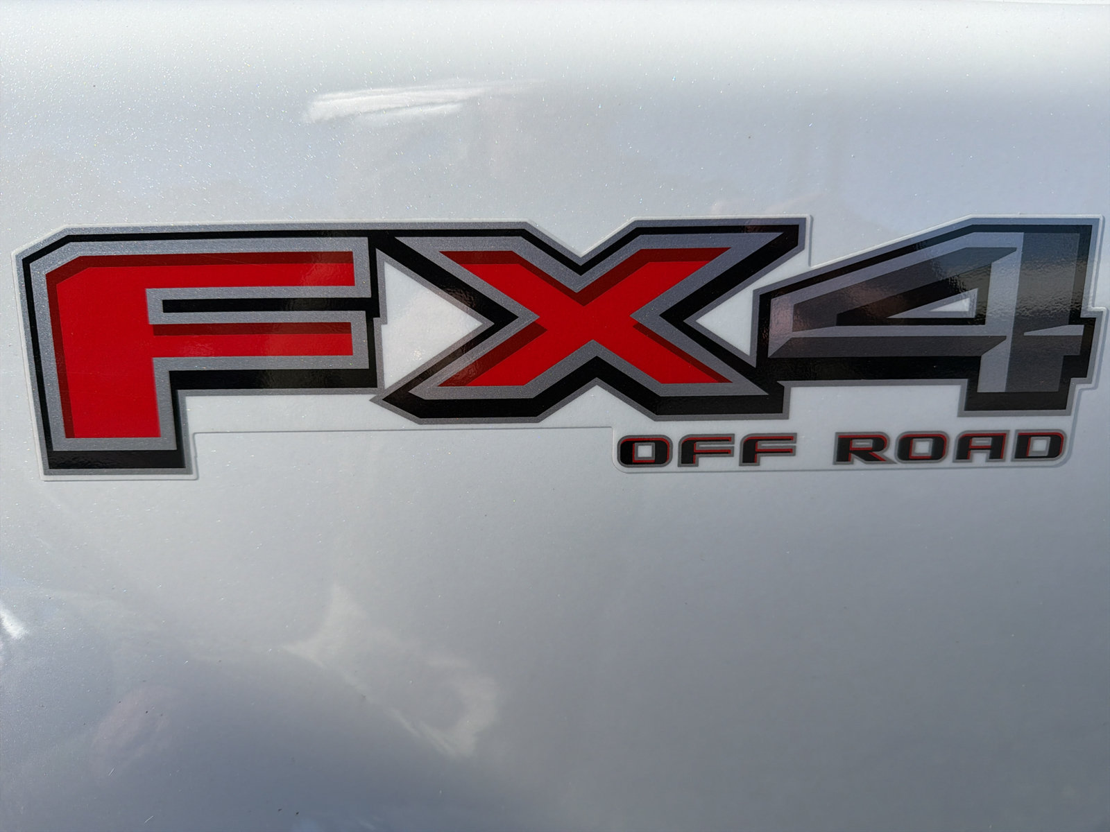 Used 2025 Ford F450 Platinum w/ FX4 Off-Road Package AWD/4WD image 41