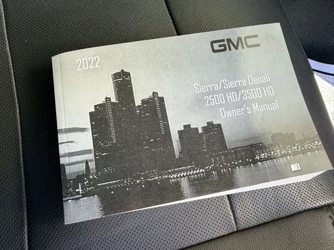 Used 2022 GMC Sierra 2500 SLT w/ Gooseneck/5TH Wheel Package image 23