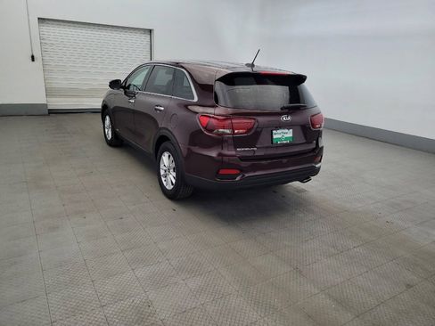 Used 2019 Kia Sorento AWD V6 image 5
